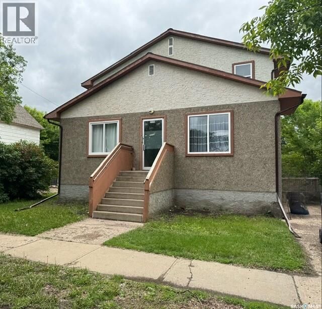 Property Photo:  1172 107th Street  SK S9A 1Z3 