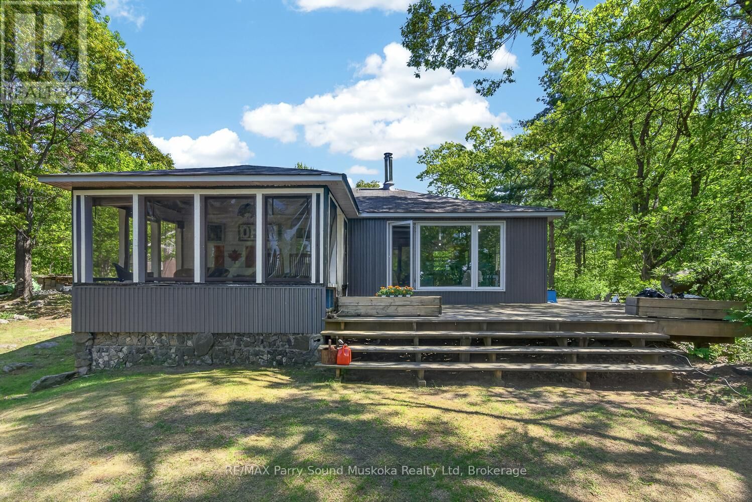 Property Photo:  130 Healey Lake Water Island  ON P0G 1G0 