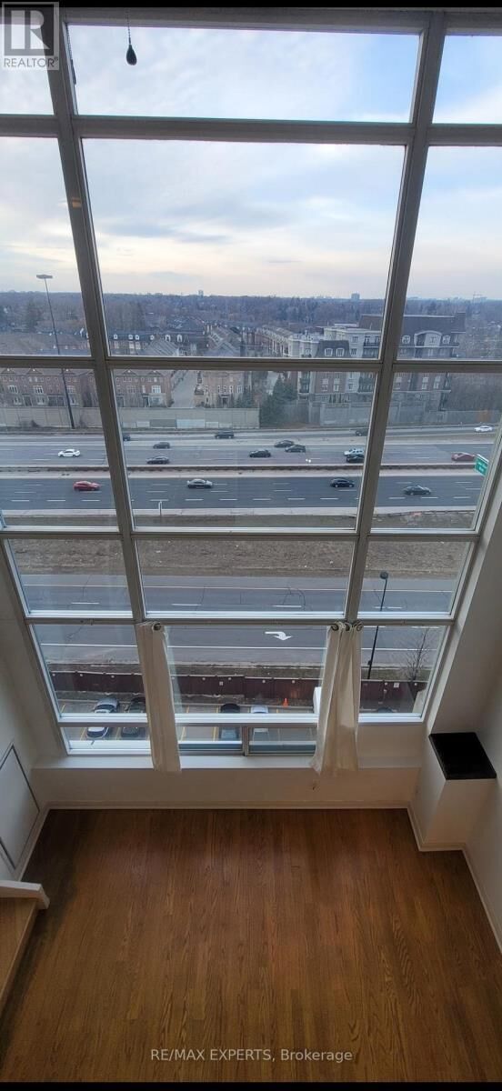 Property Photo:  200 Manitoba Street 634  ON M8Y 3Y9 