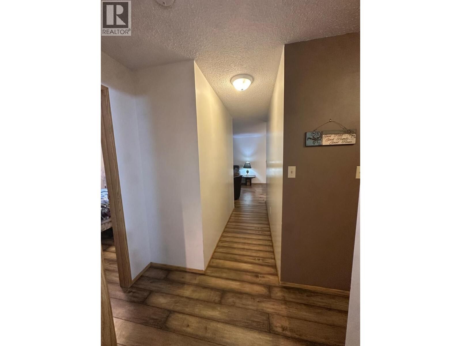 Property Photo:  195 Chamberlain Crescent 208  BC V0C 2W0 