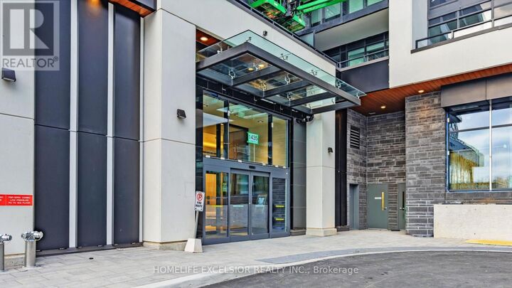 Property Photo:  1435 Celebration Drive 405  ON L1W 0C4 