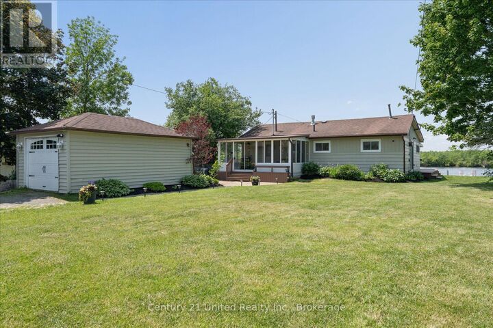 Property Photo: 228 Greenwood Road ON K9J 6Y3