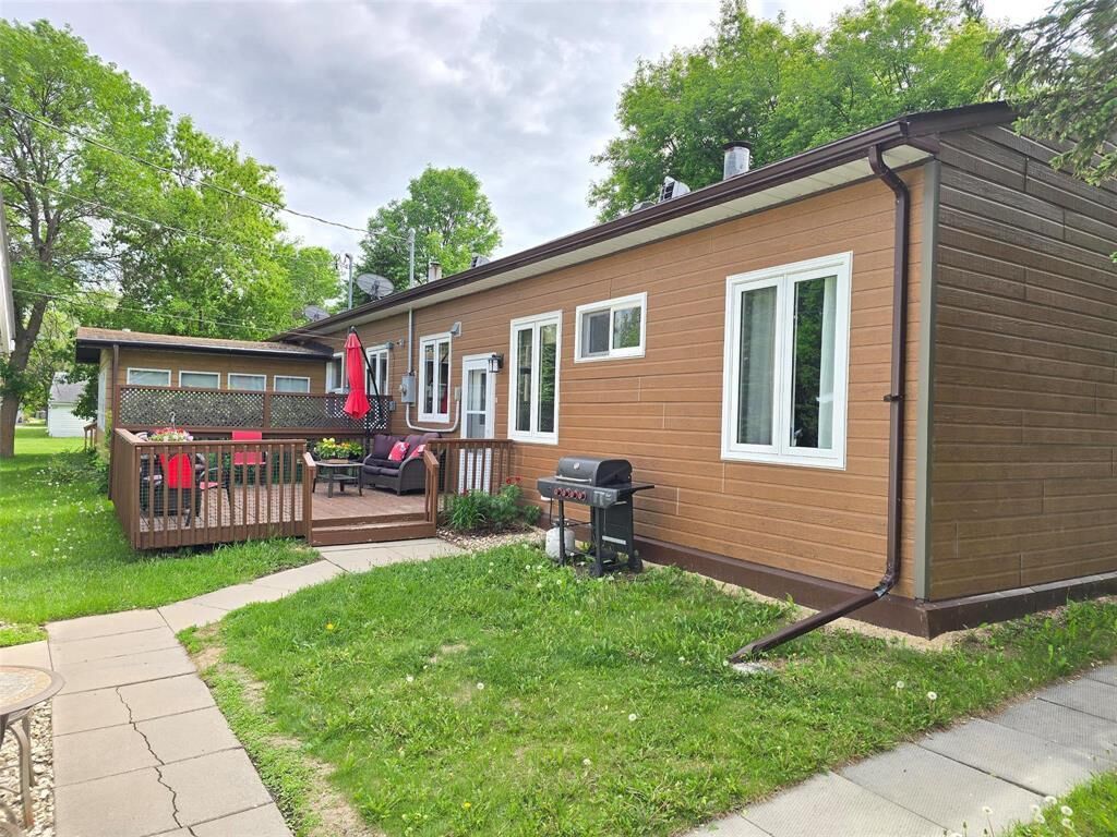 Photo de la propriété: 132 Maple Street MB R0C 1B1