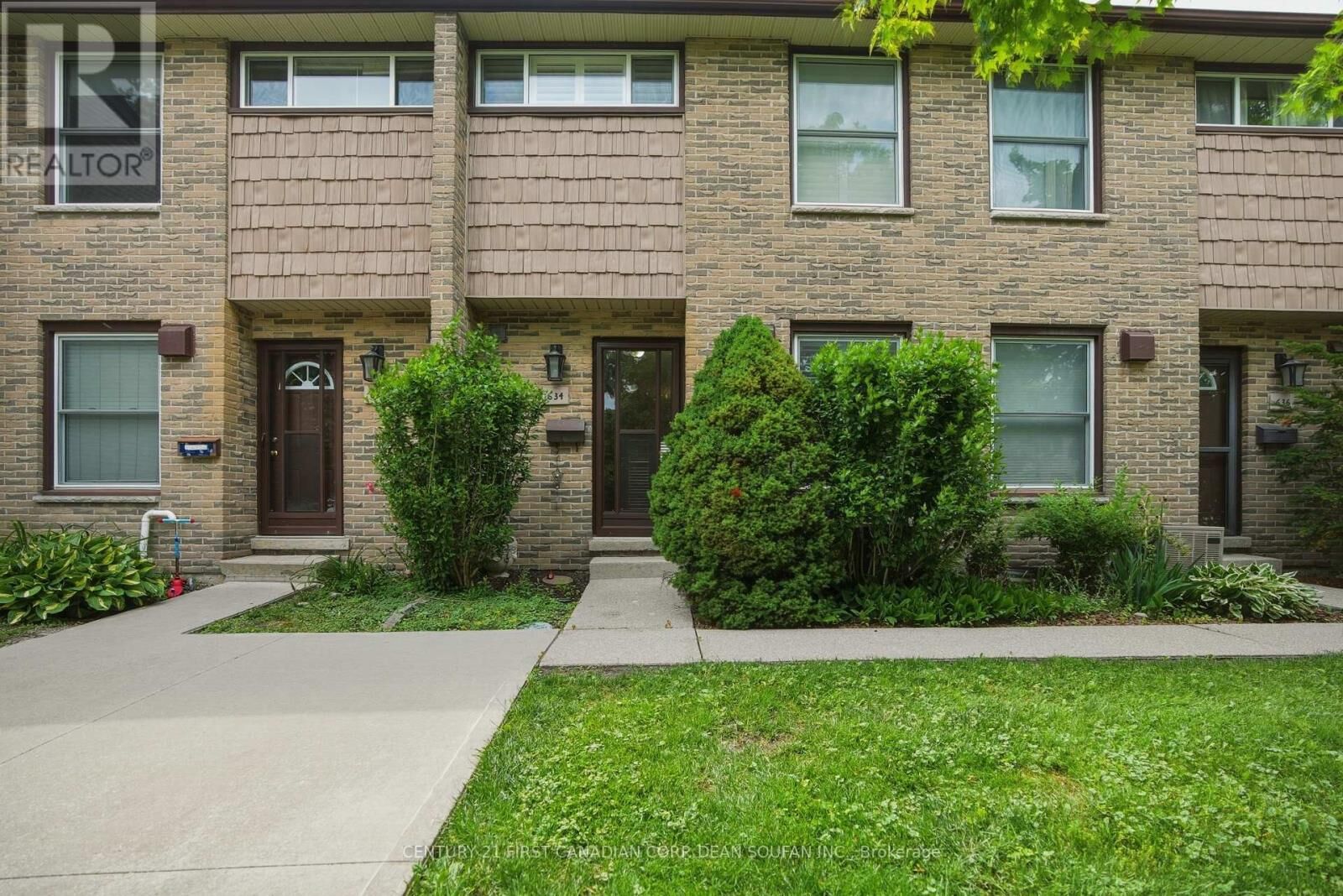 Property Photo:  634 Wonderland Road South  ON N6K 1L8 