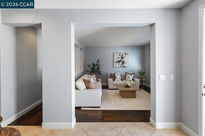 Property Photo:  3117 Hastings Way  CA 94582 