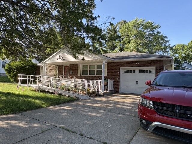 Property Photo:  1682 Bryant Street  PA 16509 