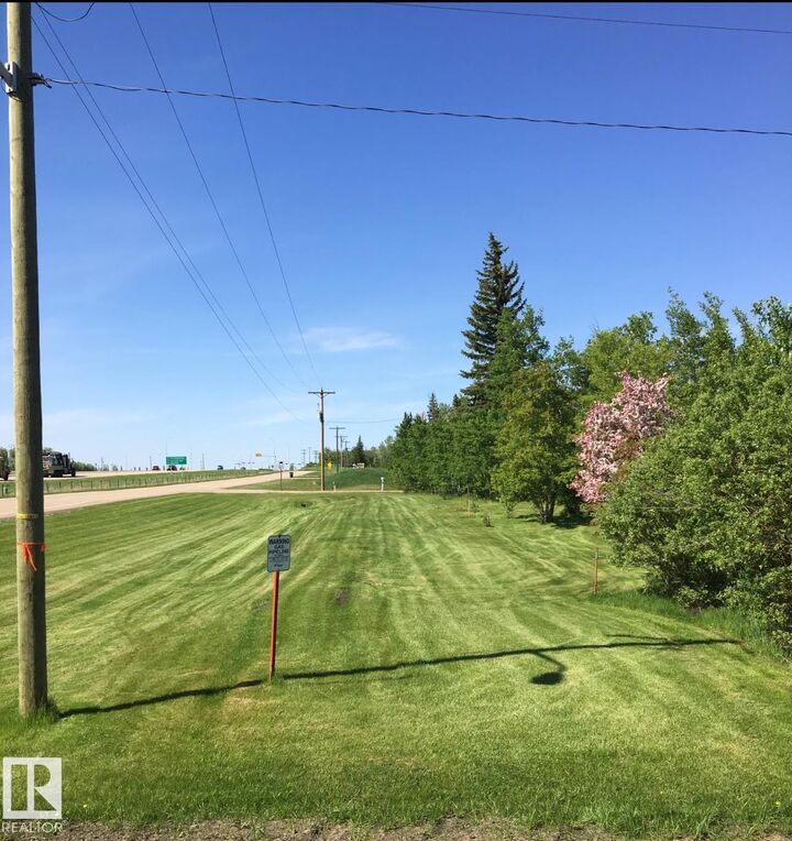 Property Photo: 22559 Wye Road 499 AB T8B 1J7