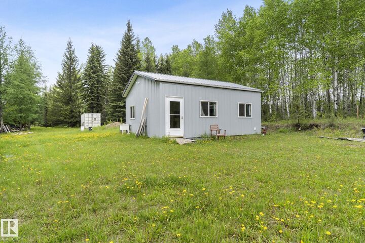 Property Photo: 24007 Twp Road 592 AB T0G 2J0
