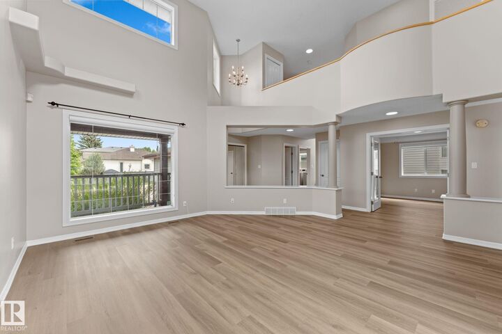 Property Photo:  1611 Forbes Way NW  AB T6R 2P4 