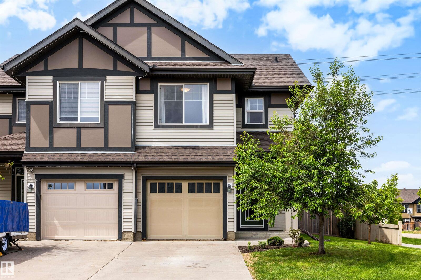Property Photo: 2097 Chalmers Way SW AB T6W 2E9