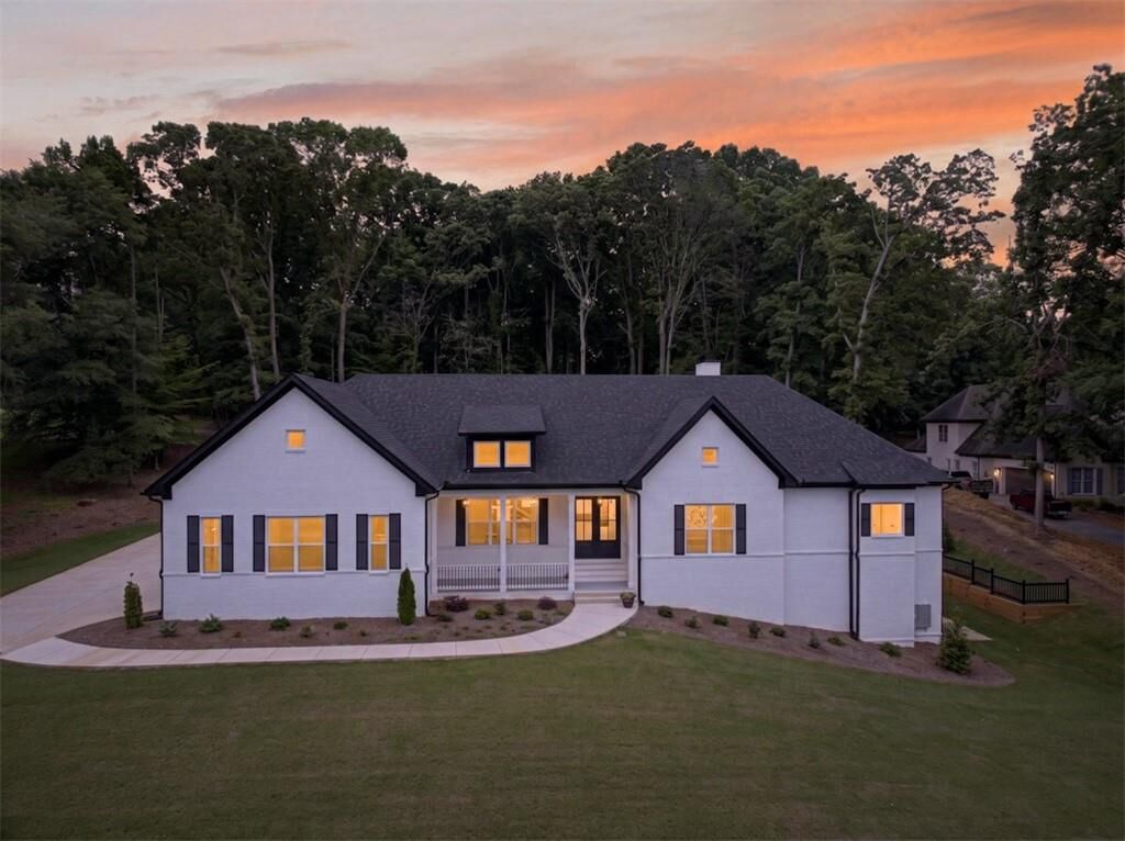 Property Photo:  505 Old Collins Road  GA 30548 