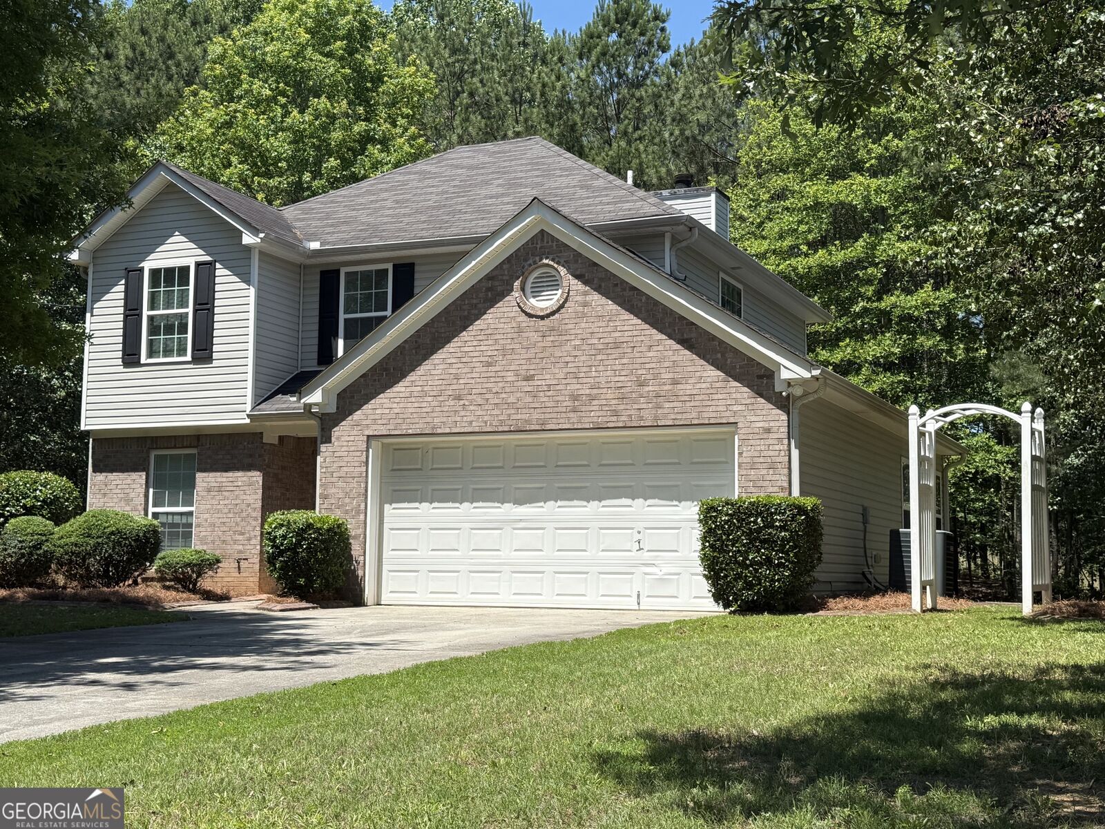Property Photo: 4915 Wolfcreek Vw GA 30349
