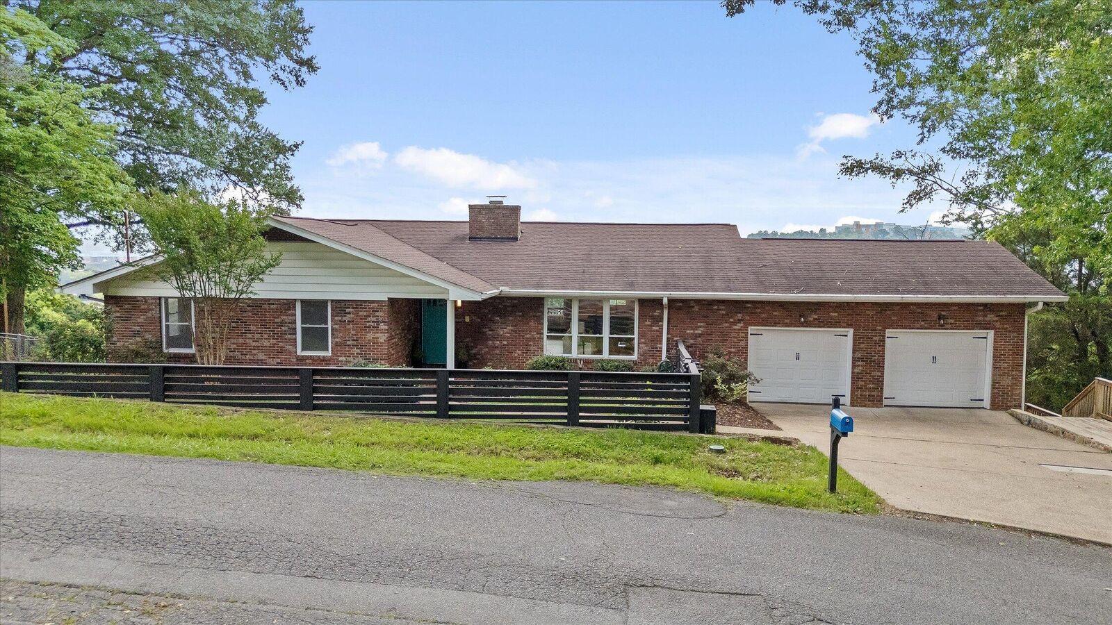 Property Photo:  302 Walsh Road  TN 37405 
