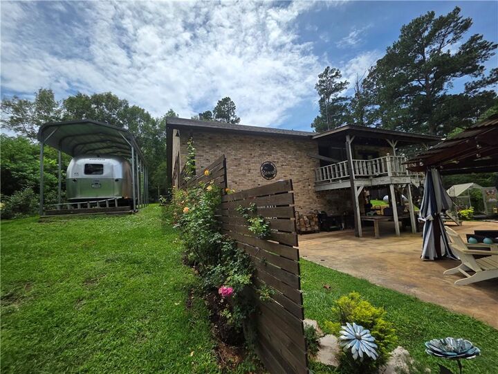 Property Photo:  423 Pardee Road  LA 71411 