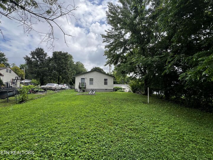 Property Photo:  3321 Thomas St  TN 37921 