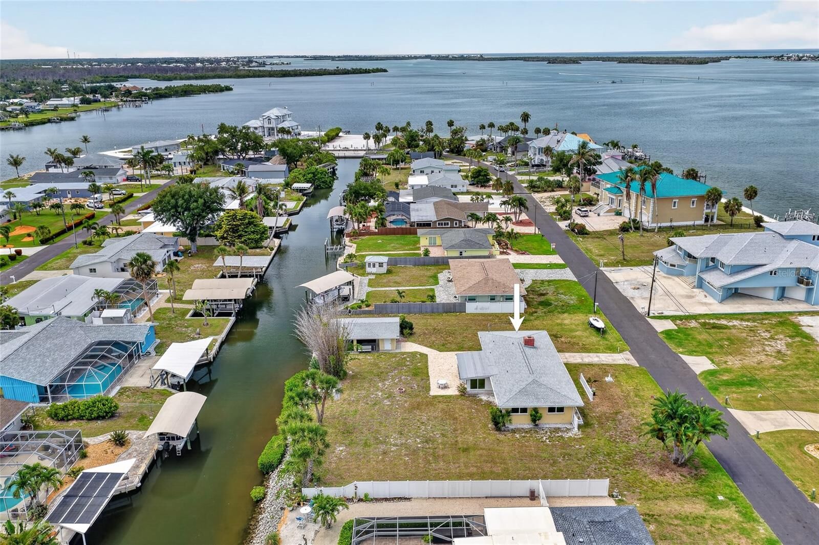 Property Photo:  1447 Lemon Bay Drive  FL 34223 