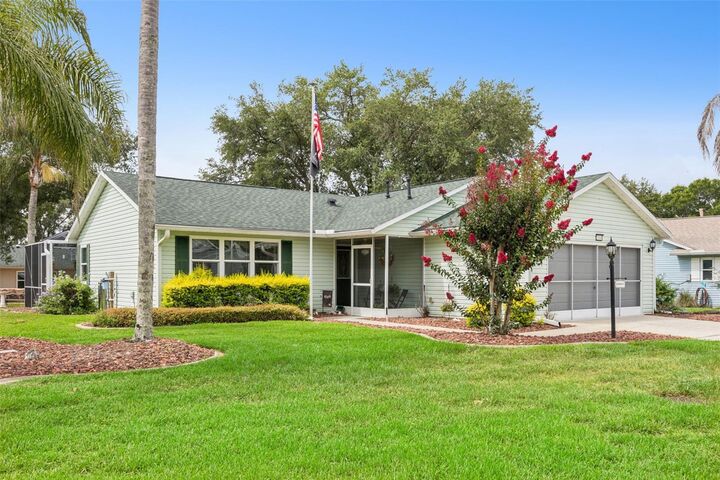 Property Photo: 25948 Newcombe Circle FL 34748