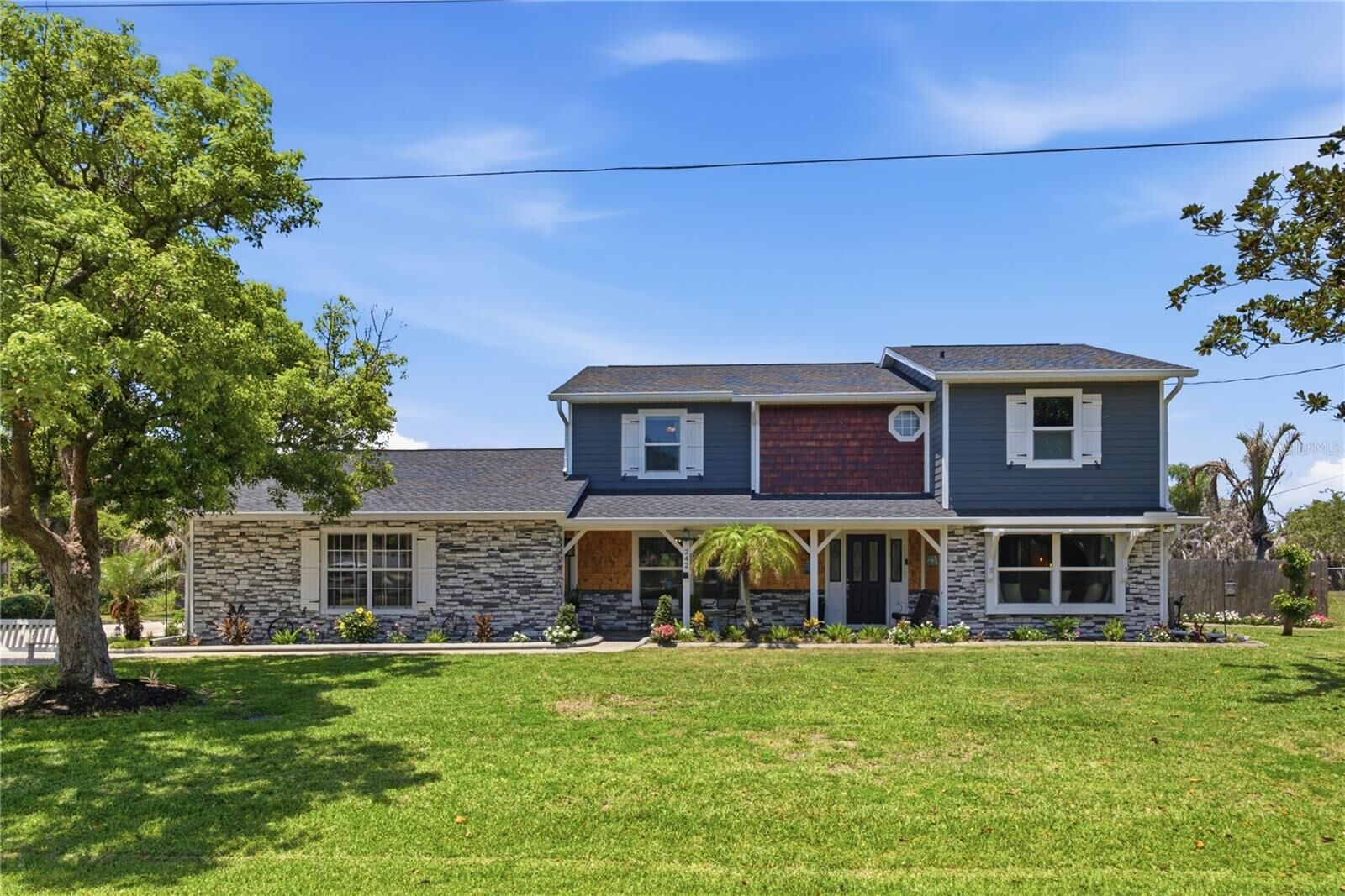 Property Photo: 242 Annalisa Place FL 32953