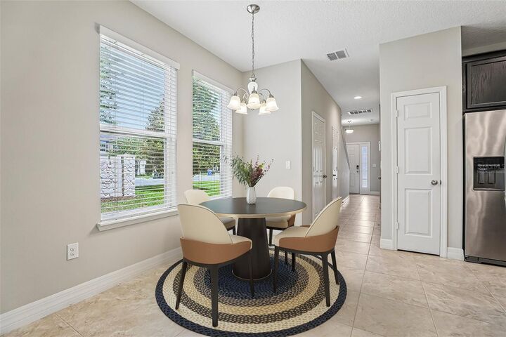Property Photo: 198 Mitchell Creek Way FL 32765