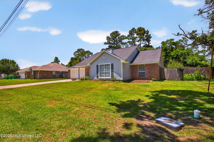 Property Photo:  11404 Bayou Place  MS 39564 