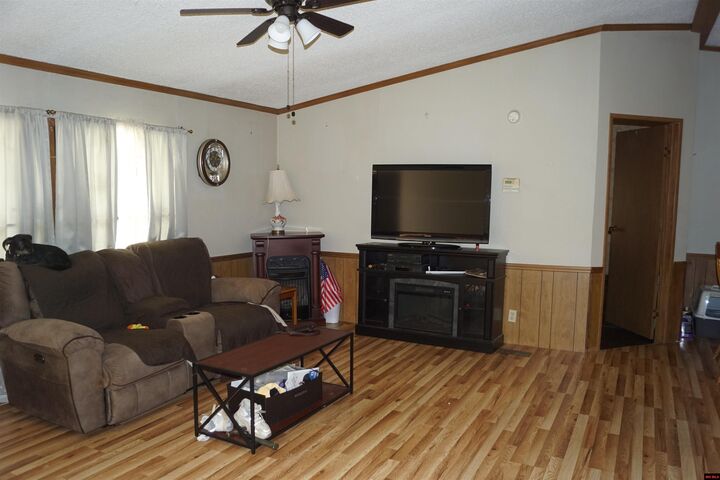 Property Photo:  102 Hal Drive  AR 72653 