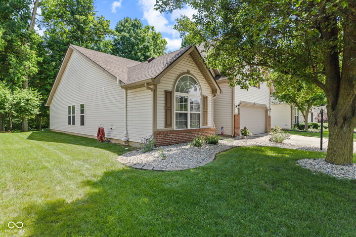 Property Photo:  5881 Lost Oaks Drive  IN 46033 