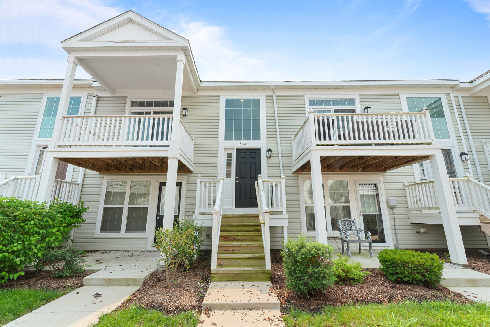 Property Photo:  804 Four Seasons Boulevard 804  IL 60504 