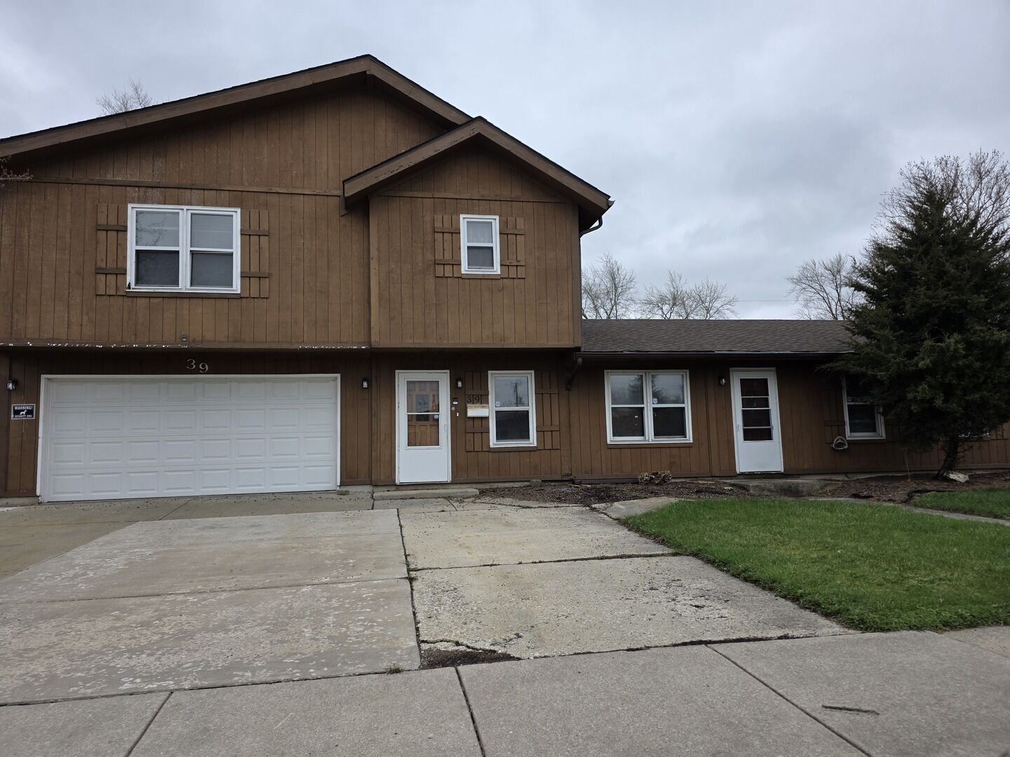 Property Photo:  39 Arlington Drive  IL 60446 