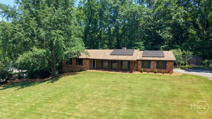 Property Photo: 750 Glenwood Drive GA 30606