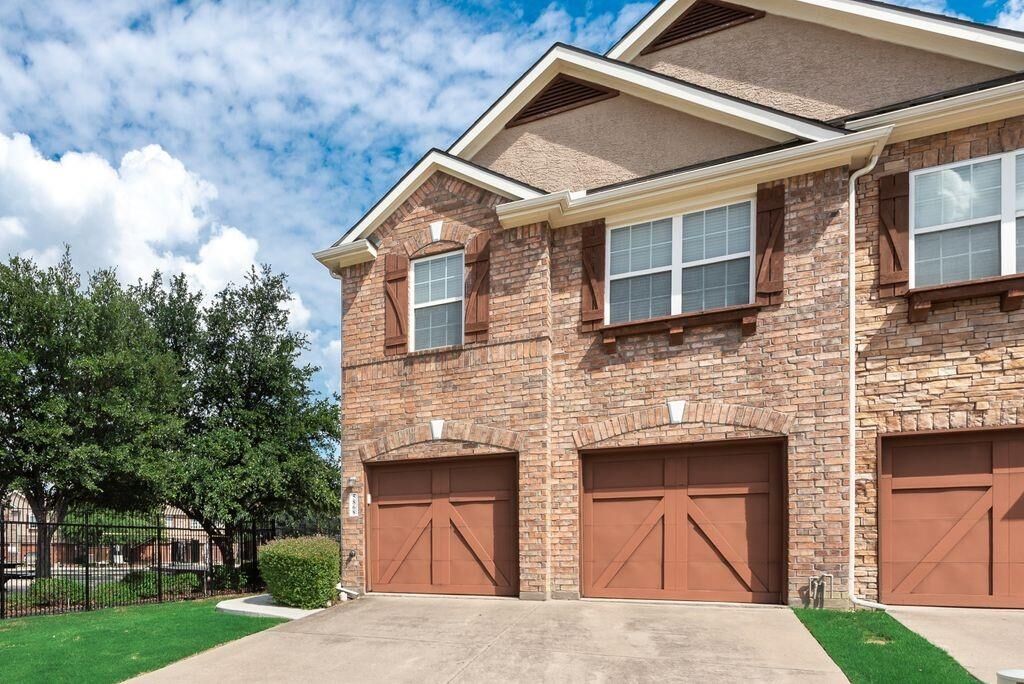 Property Photo:  5868 Stone Mountain Road  TX 75056 
