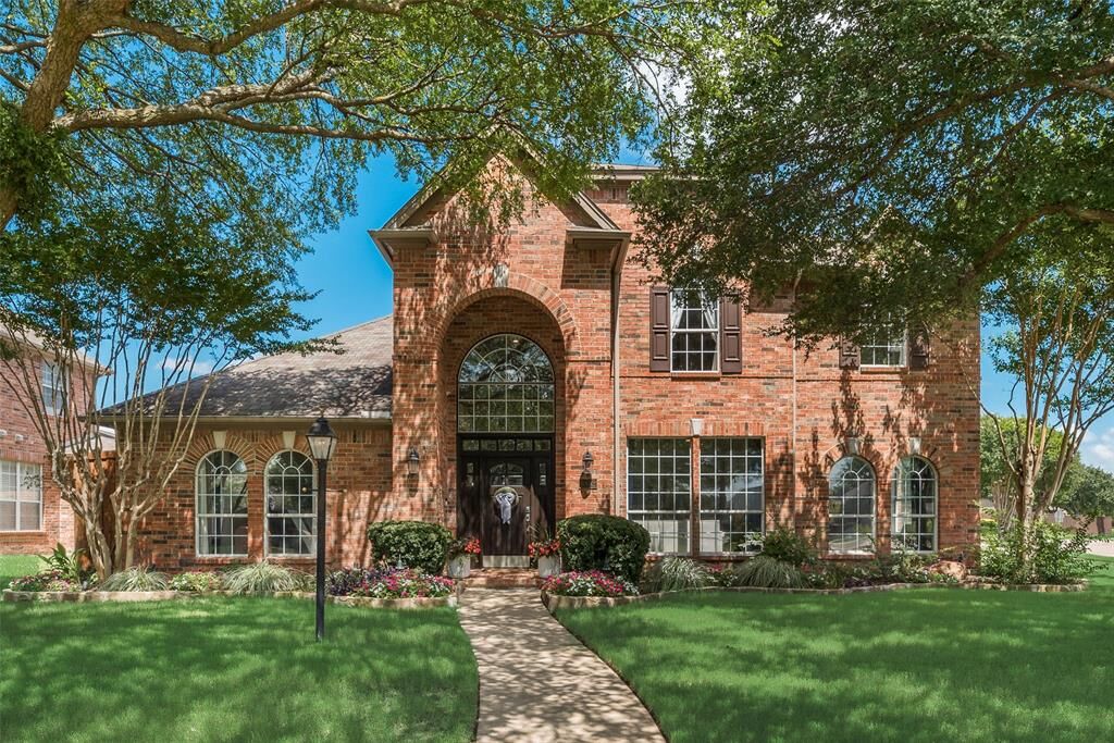 Property Photo:  6802 Lochmoor Lane  TX 75044 