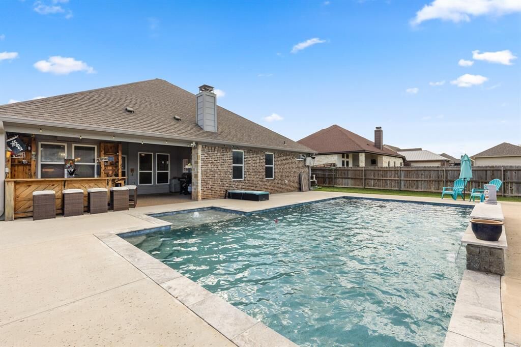 Photo de la propriété:  371 Violet Drive  TX 76706 