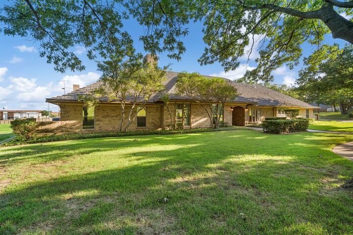 Property Photo:  8920 Martin Drive  TX 76182 