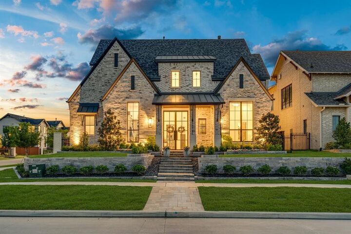 Property Photo: 13721 Nicollet Drive TX 75033