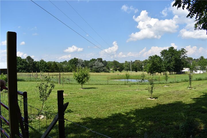 Property Photo: 201 May Pop Lane AR 72650