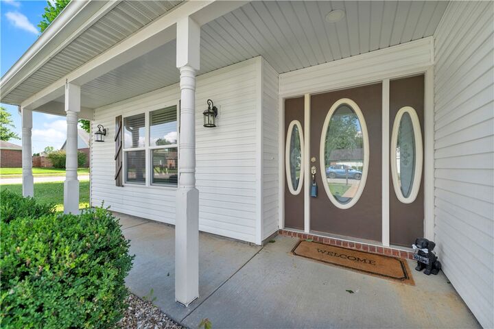 Property Photo: 1606 24th Place AR 72758
