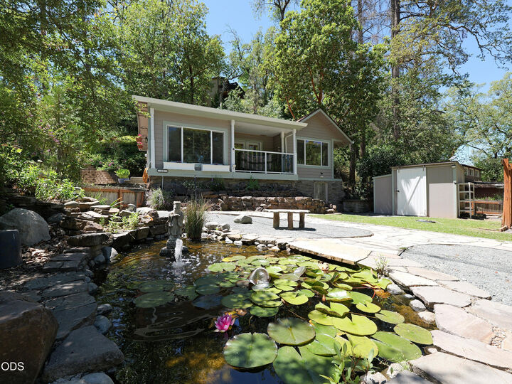 Property Photo: 12 Pine Street OR 97539