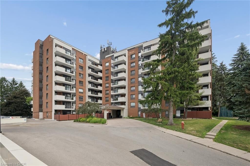 Property Photo:  260 Sheldon Drive N 206  ON N2H 6P2 