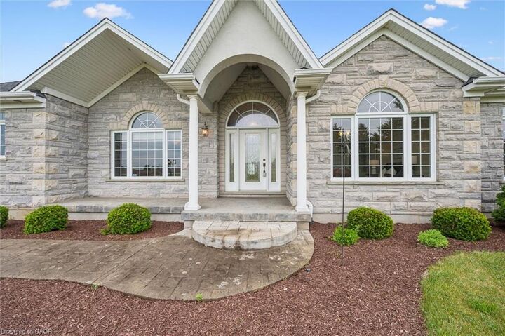 Property Photo: 896620 County Rd 3 ON N0J 1B0