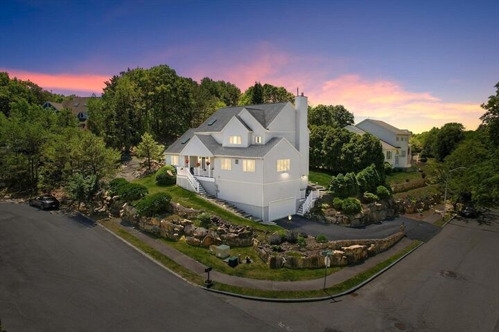 Property Photo:  7 Nathan's Way  MA 01960 