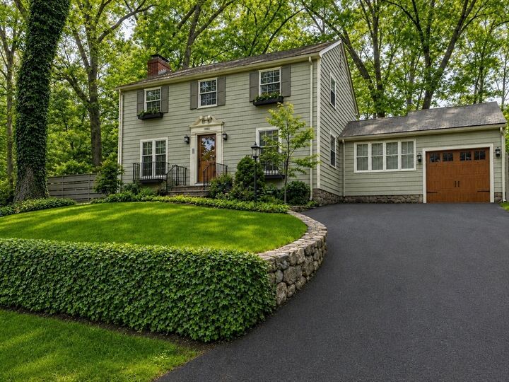 Property Photo: 34 Blossomcrest Rd MA 02421