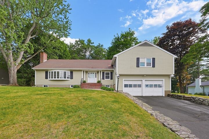 Property Photo:  26 Spring Valley  MA 02478 