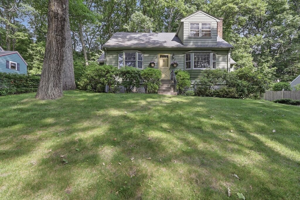 Property Photo:  24 Hunting Avenue  MA 01545 