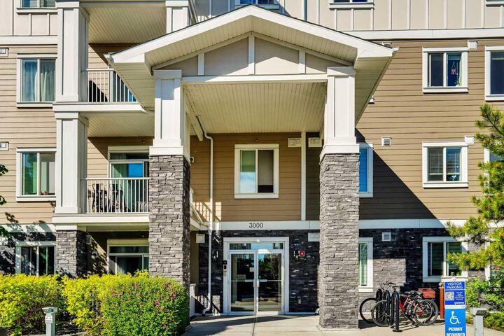 Property Photo: 522 Cranford Drive SE 3105 AB T3M 2L7