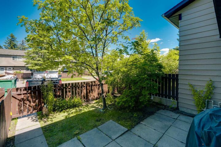 Property Photo: 7205 4 Street NE 13 AB T2K 5S3