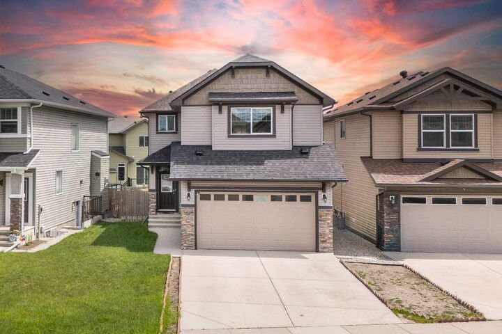 18 Skyview Shores Place NE — photo 1