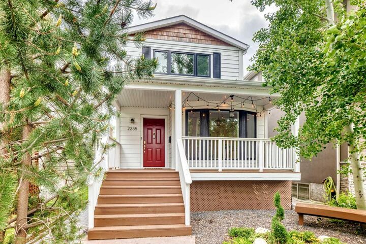 Property Photo:  2235 7 Avenue  AB T2N 0Z9 