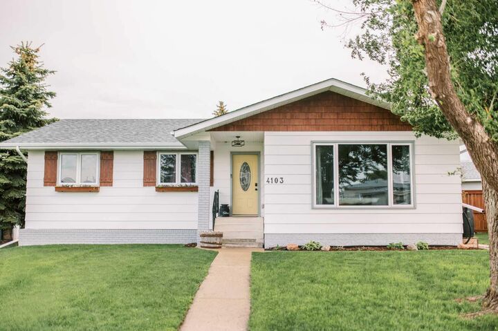 Property Photo: 4103 63 Street AB T4K 1E9
