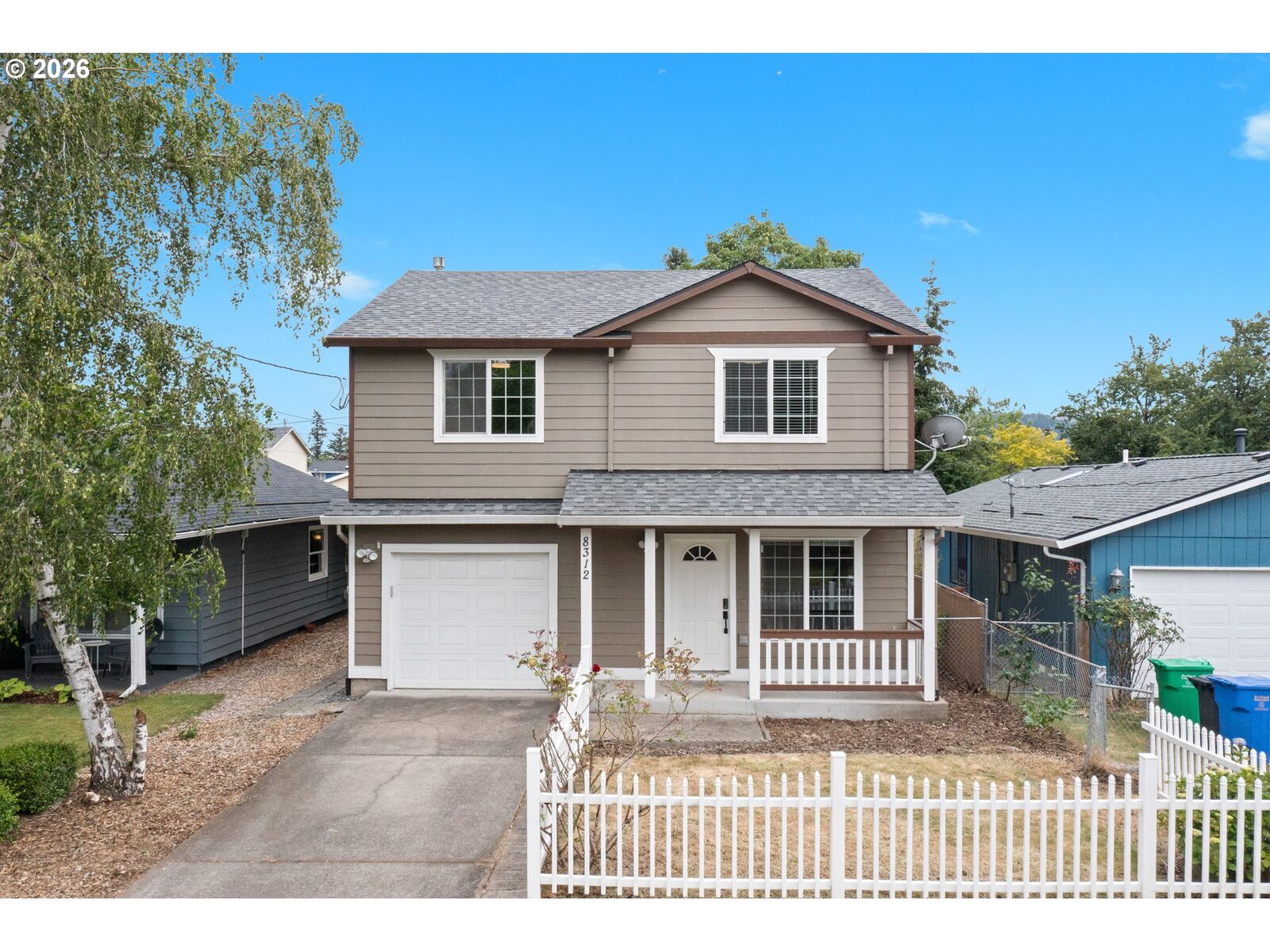 Property Photo:  8312 SE 65th Ave  OR 97206 