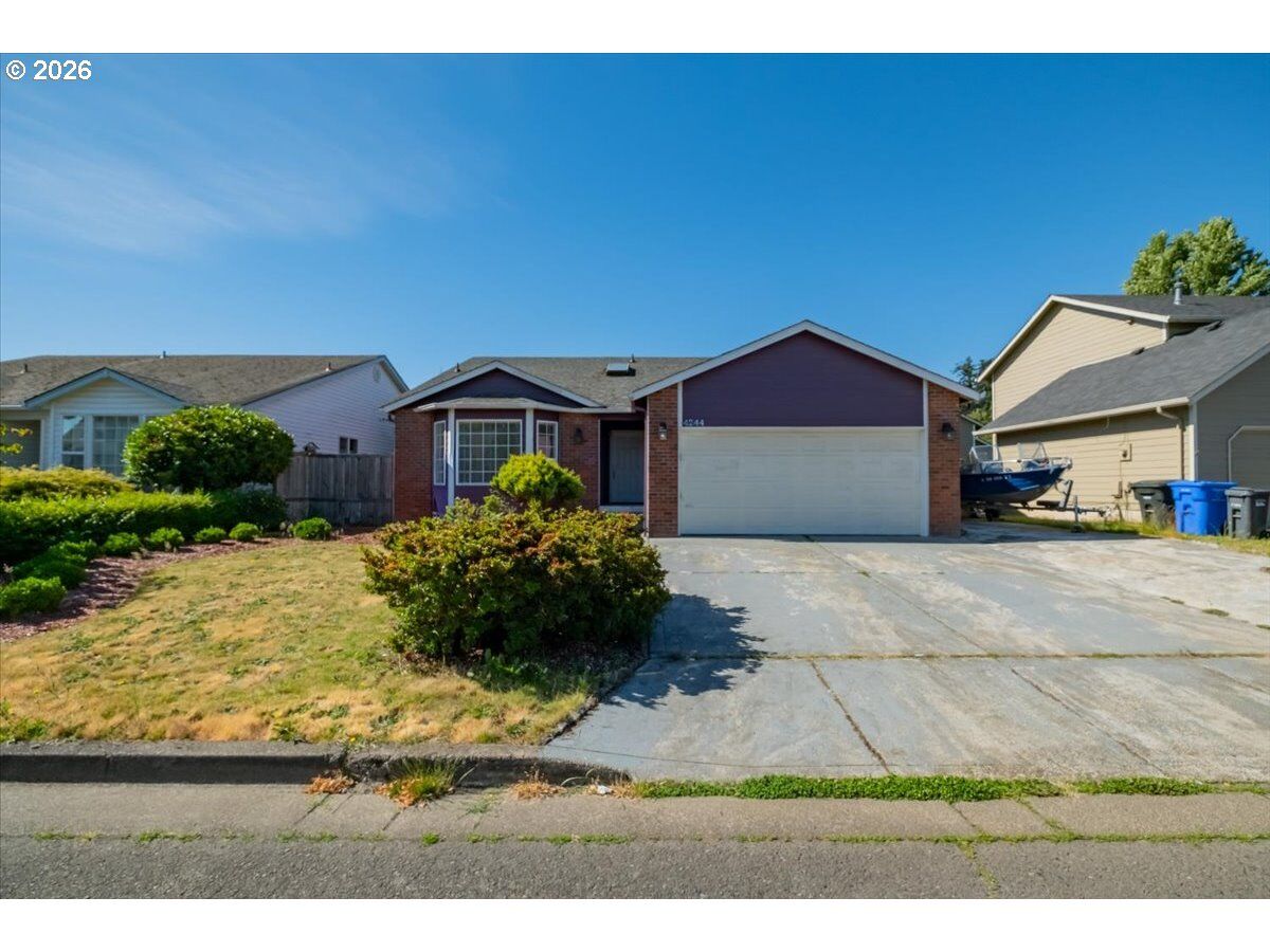 Property Photo:  4244 Windflower Ct  OR 97305 